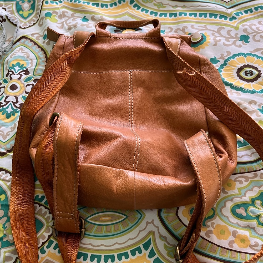 American Leather Co. Women's Tan Leather Backpack - Picture 12 of 12